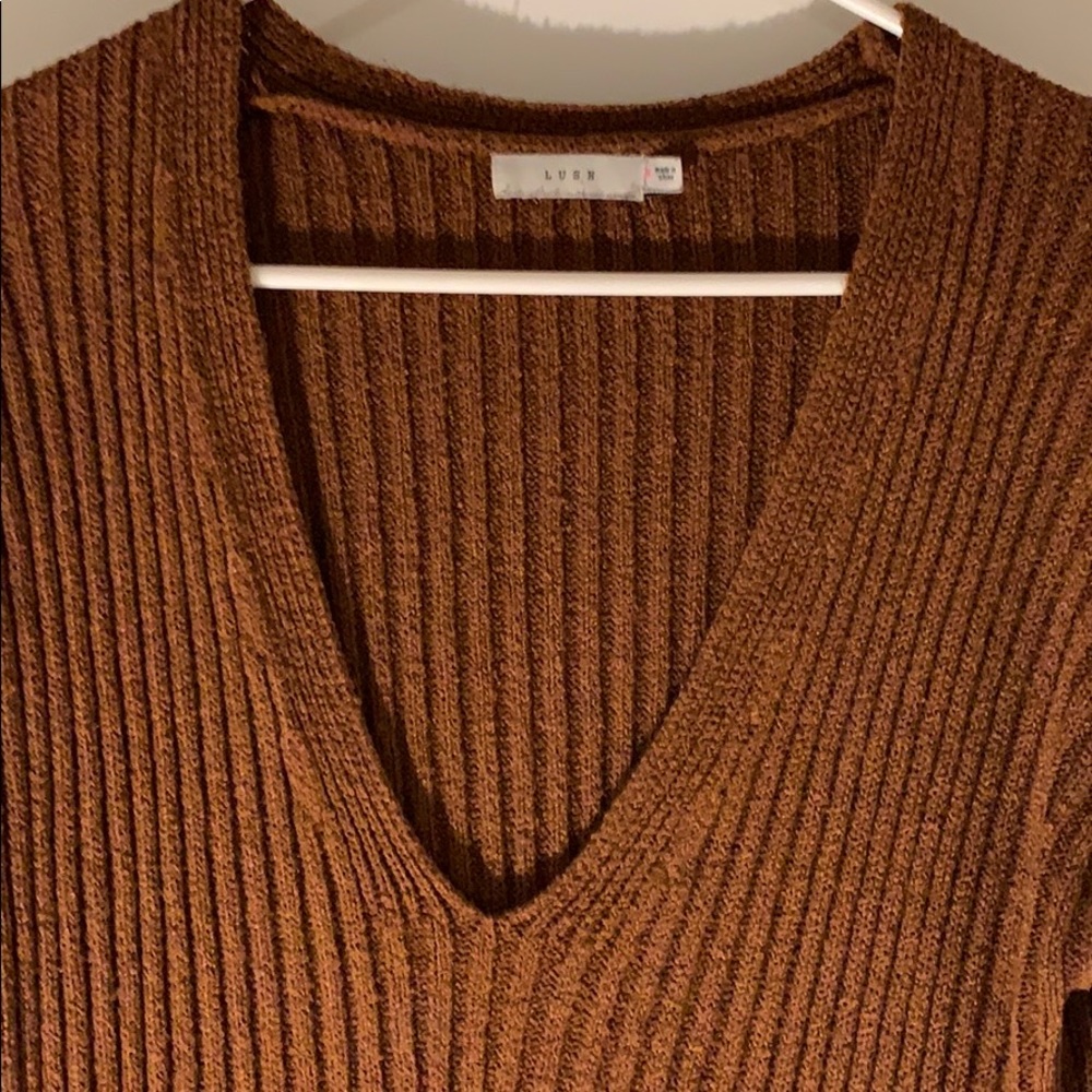 Sweater - Picture 3 of 3